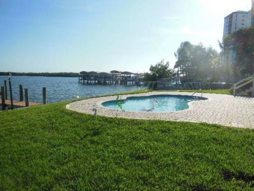 205 Bayview Avenue Holiday Home, Fort Myers Beach