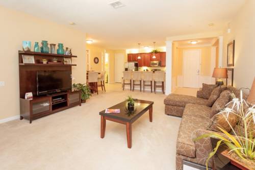 5012 Shoreway #205, Orlando