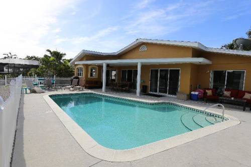 5535 AvPesc Holiday Home, Fort Myers Beach