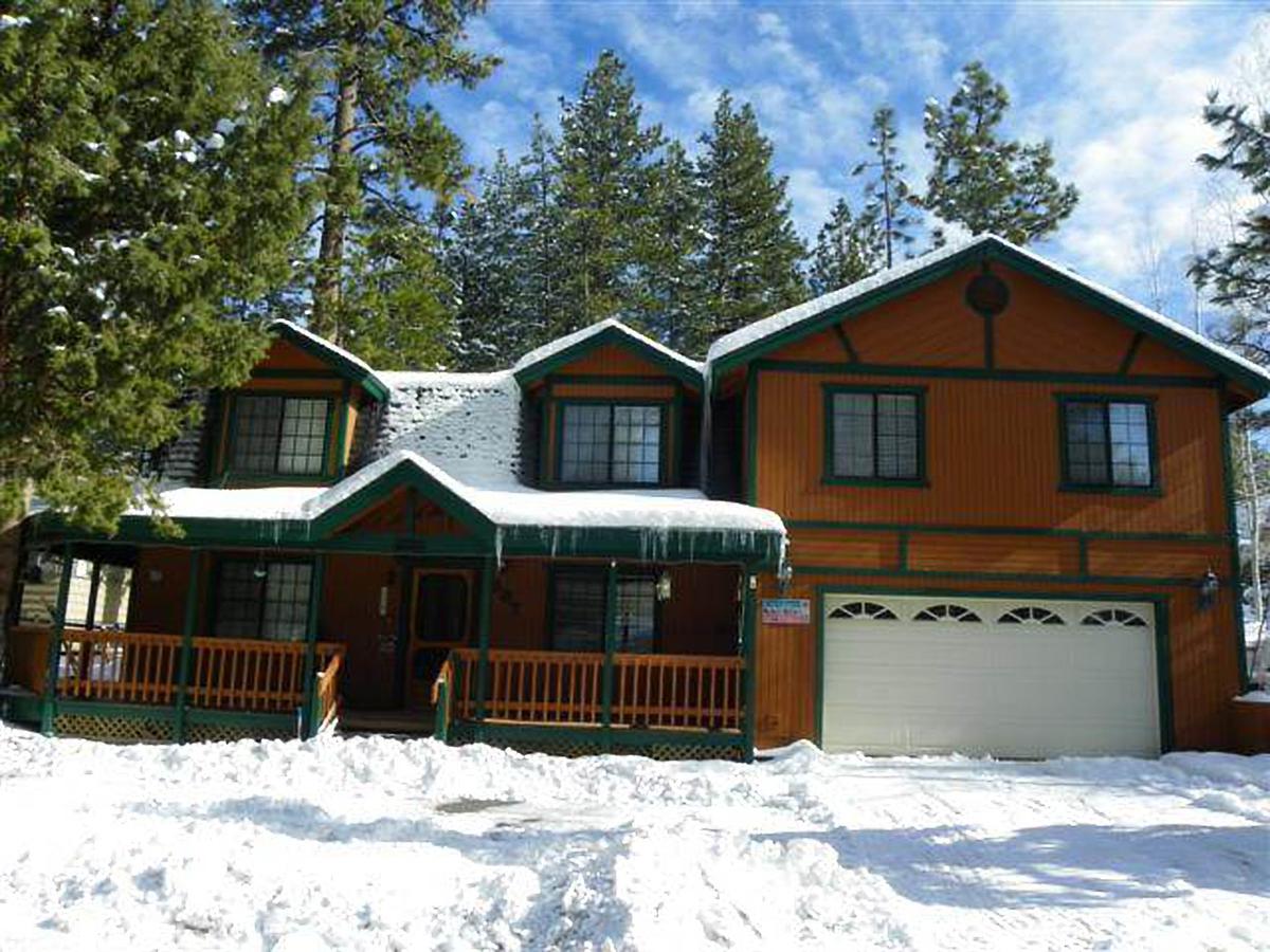 Alpine Escape by Big Bear Cool Cabins, Big Bear Lake