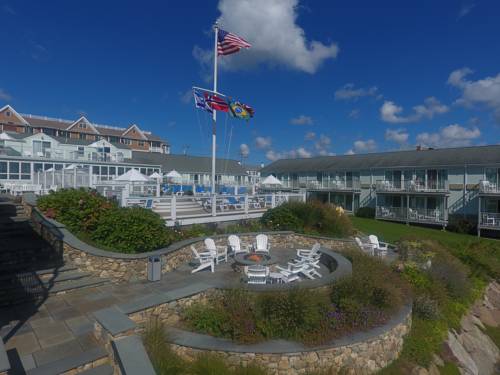 Anchor In Distinctive Waterfront Lodging, Hyannis