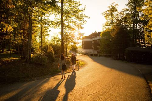 Art of Living Center Ayurveda Spa, Boone