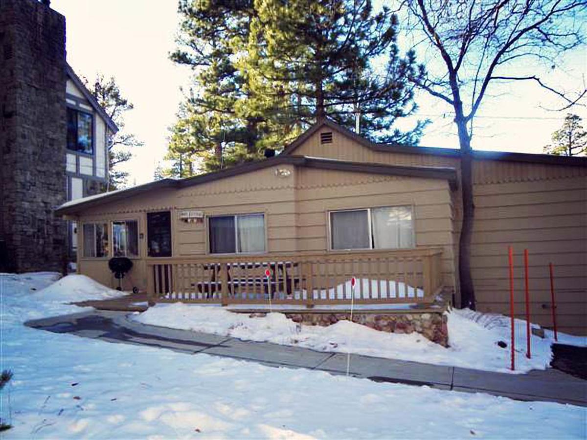 Blue Jay Cabin by Big Bear Cool Cabins, Big Bear Lake