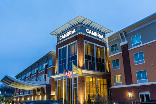 Cambria Hotel Cleveland Avon, Avon Center