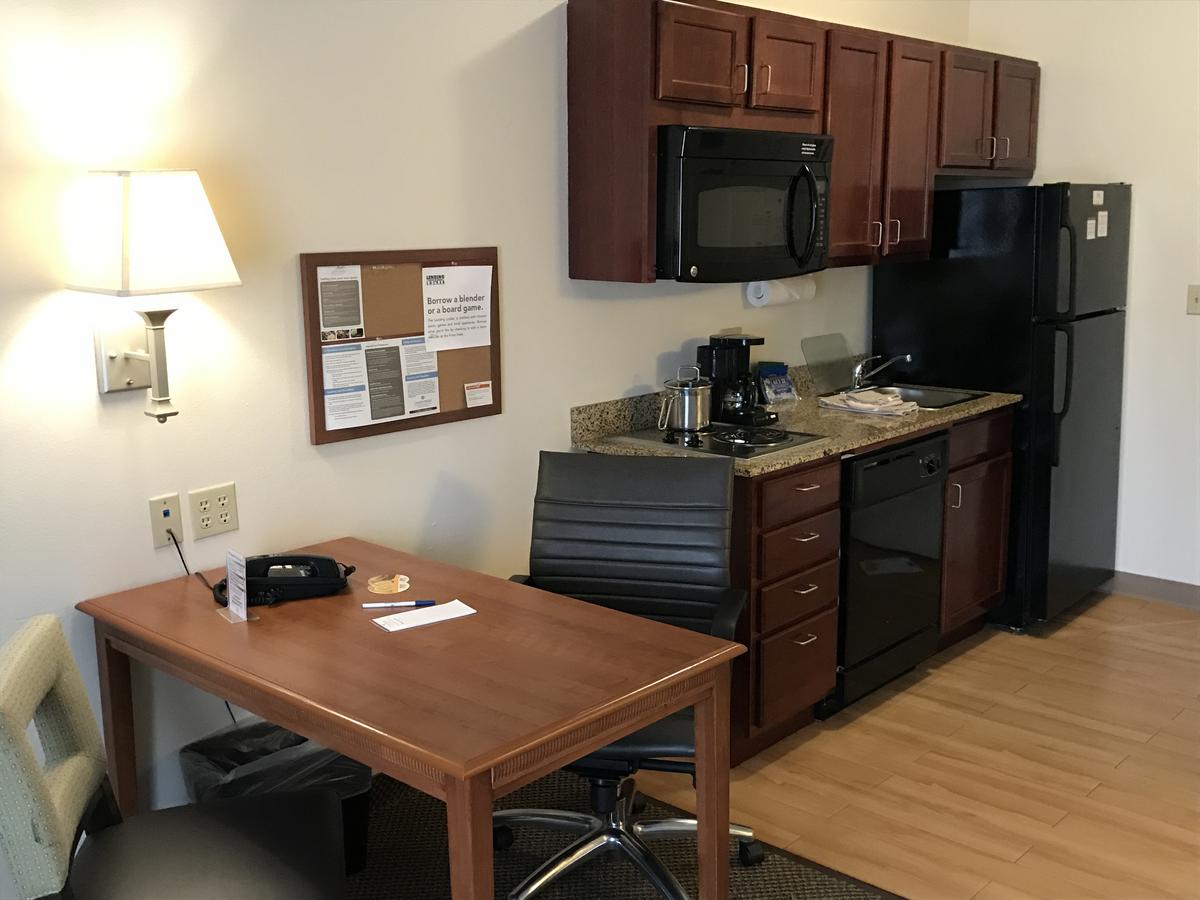 Candlewood Suites Beltway 8/Westheimer, Houston