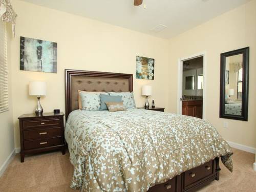 Championsgate Four Bedroom House with Private Pool G8A, Davenport