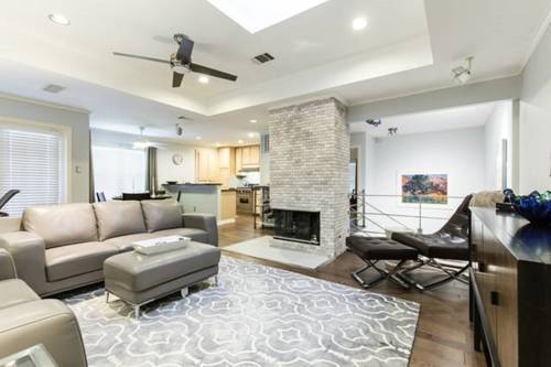 Chic Dallas Townhouse, Dallas