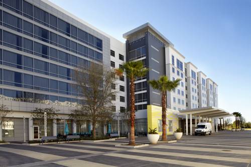 Courtyard by Marriott Orlando Lake Nona, Orlando