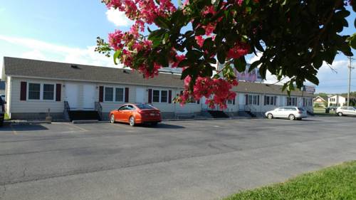 Driftwood Efficiency Motel, Rehoboth Beach