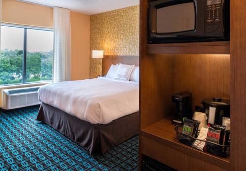 Fairfield Inn & Suites by Marriott Orlando East/UCF Area, Orlando