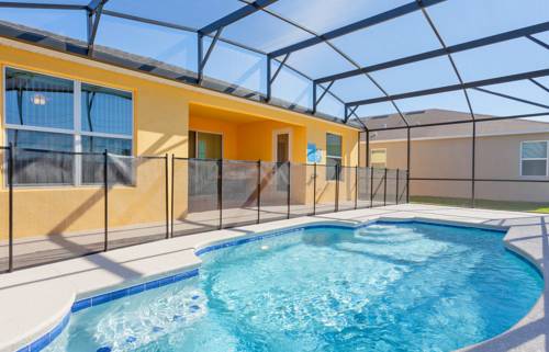 Four Bedroom Vacation Holiday Rental 47Bd66, Kissimmee