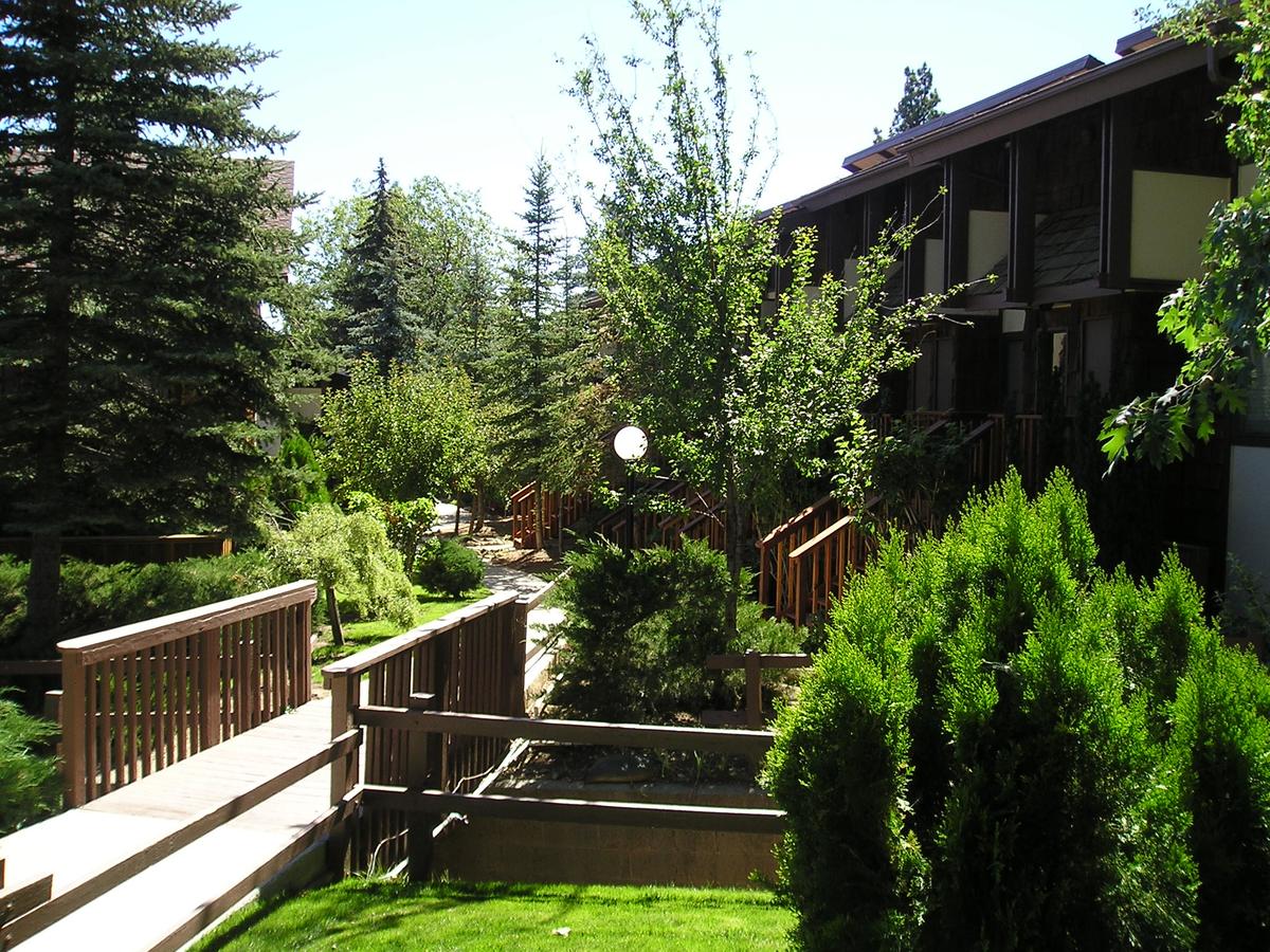 Four-Bedroom Specialty Townhouse Unit #52 by Snow Summit Townhouses, Big Bear Lake