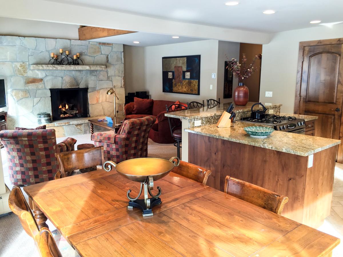 Gore Creek Condo, Vail