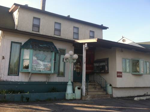 Granny's Motel, Frackville