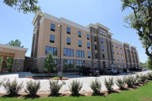 Hampton Inn & Suites Dallas Market Center, Dallas