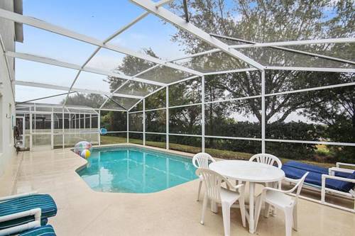 Hampton Lakes Five Bedroom House with Private Pool C4N, Davenport