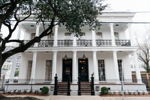 Henry Howard Hotel, New Orleans