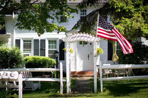 Historic White Blossom House, Southold