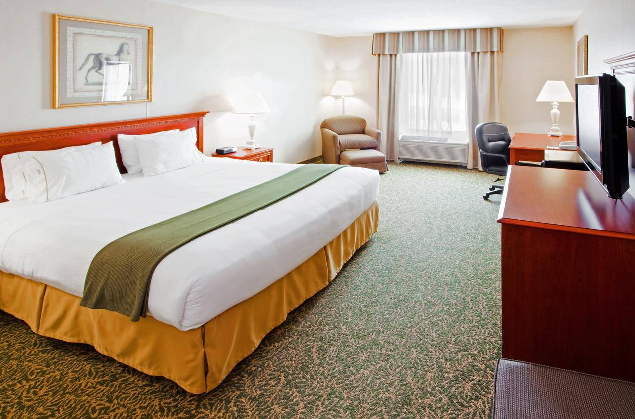 Holiday Inn Express Hotel & Suites Hagerstown, Hagerstown