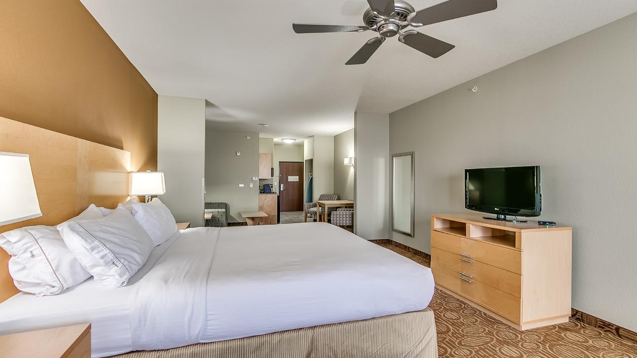 Holiday Inn Express & Suites Lubbock Southwest – Wolfforth, Lubbock