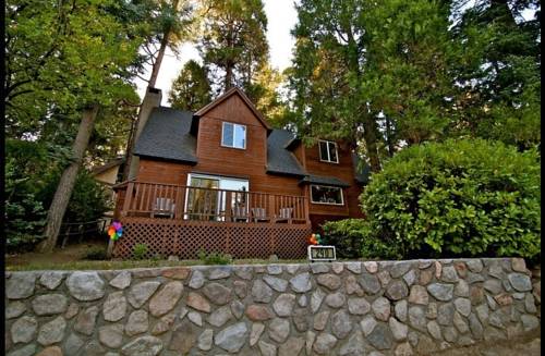 Honey Bear Lodge, Lake Arrowhead