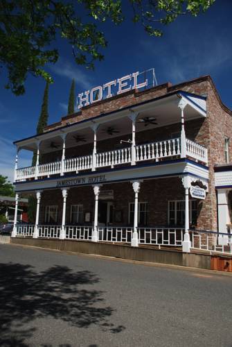 Jamestown Hotel, Jamestown