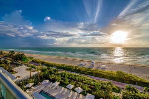Mare Azur Miami Luxury Apartments by MC, Miami Beach