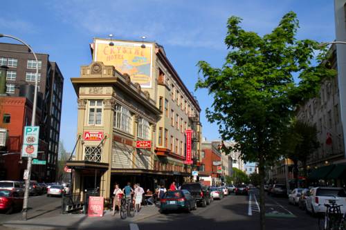 McMenamins Crystal Hotel, Portland