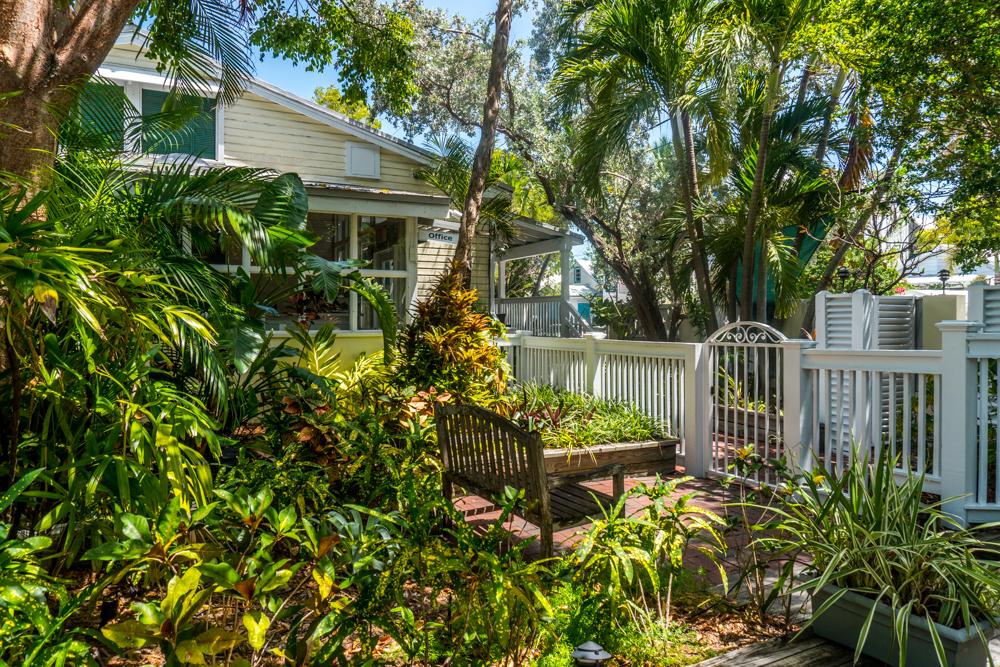 Merlin Guest House - Key West, Key West