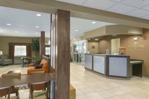 Microtel Inn & Suites by Wyndham Minot, Minot