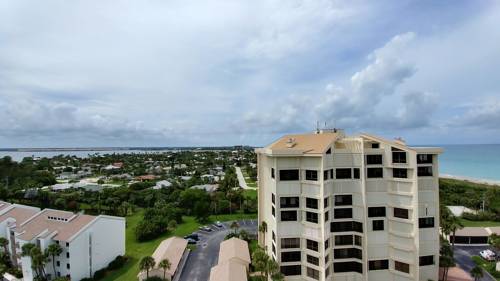 Ocean Village Seascape I 4200C, Fort Pierce