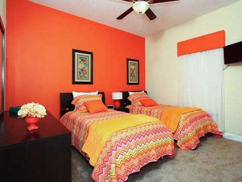 Paradise Palms Resort Five Bedroom Townhome 3F2, Kissimmee