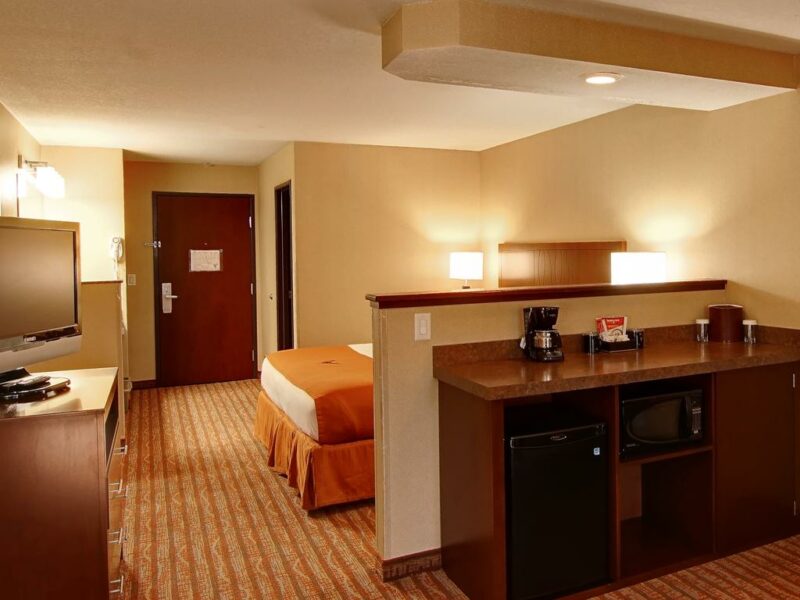 Phoenix Inn Suites Albany, Albany