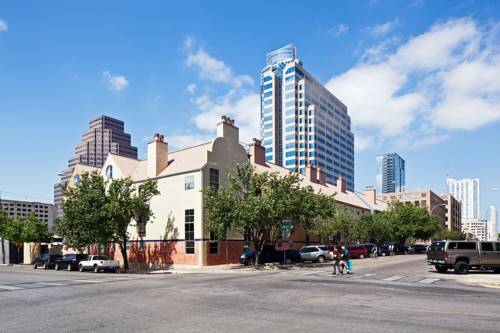 Residences at the Railyards - Downtown, Austin