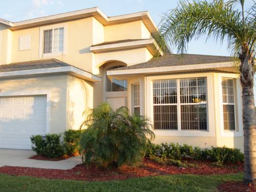 Ruby Red Home by Florida Dream Homes, Kissimmee