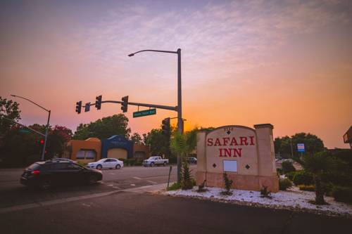 Safari Inn, Chico