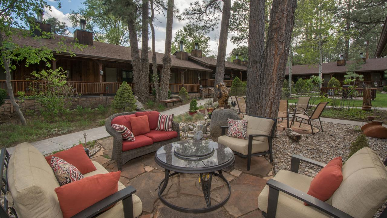 Shadow Mountain Lodge and Cabins, Ruidoso