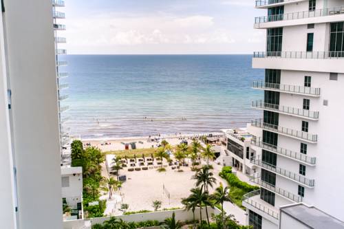 Sian Oceanfront Condos, Hollywood