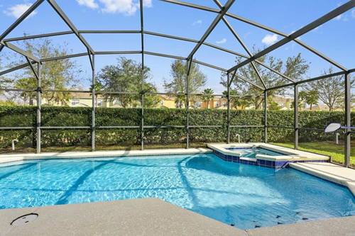 Silver Creek Five Bedroom House with Private Pool B6Y, Kissimmee