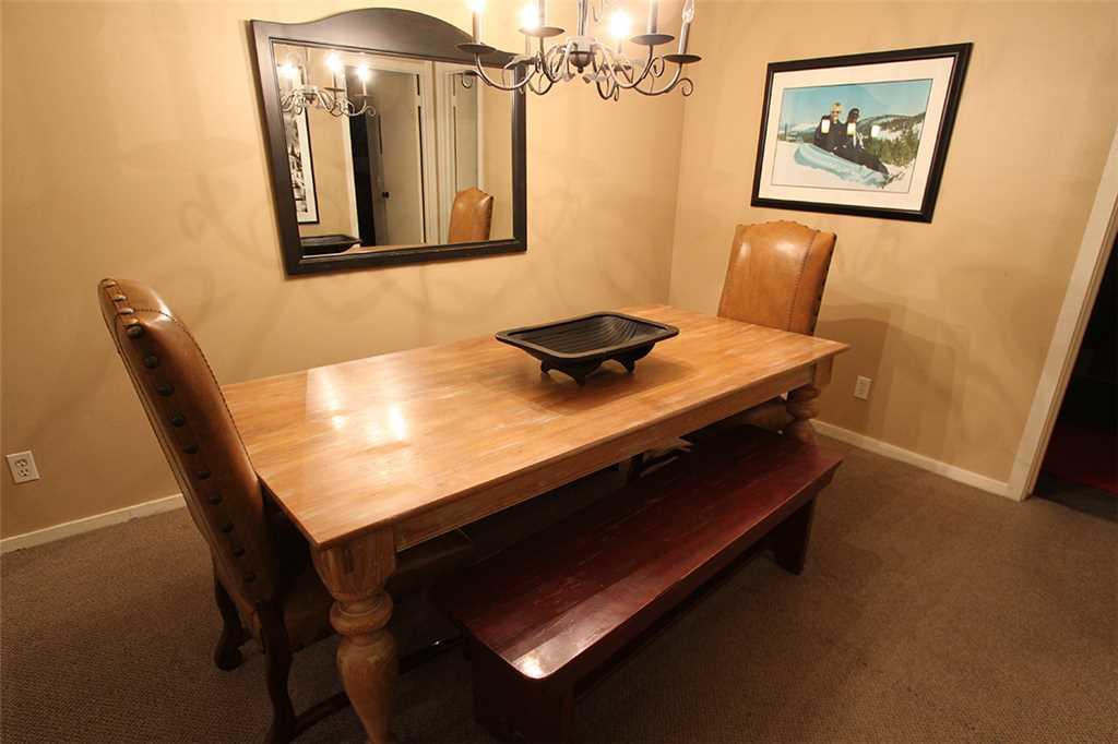 Summit 72 Apartment, Mammoth Lakes