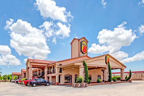 Super 8 by Wyndham Baytown/Mont Belvieu, Eldon