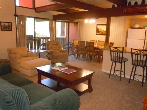 Two-Bedroom Standard Unit #102 by Escape For All Seasons, Big Bear Lake