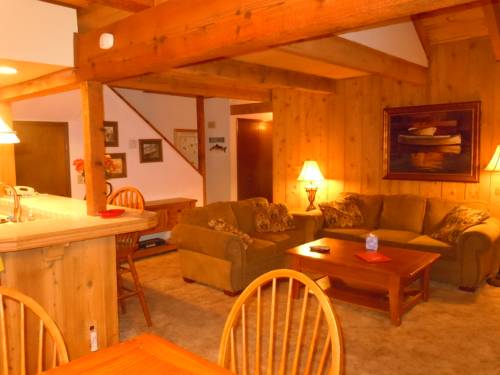 Two-Bedroom Standard Unit #104 by Escape For All Seasons, Big Bear Lake