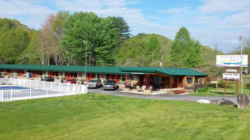 Two Rivers Lodge, Bryson City