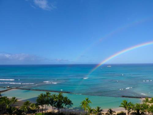 Waikiki Beach Tower, Honolulu