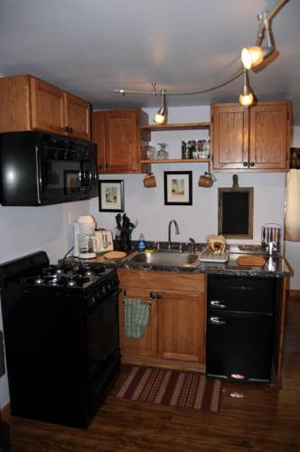 Yellowstone Self Catering Lodging - Adults Only, West Yellowstone
