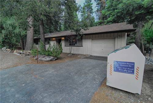 418 Agate Road, Carnelian Bay