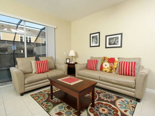 7668 Otterspool Apartment, Orlando