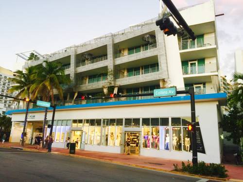 Apartment at De Soleil Hotel on Ocean Drive, Miami Beach