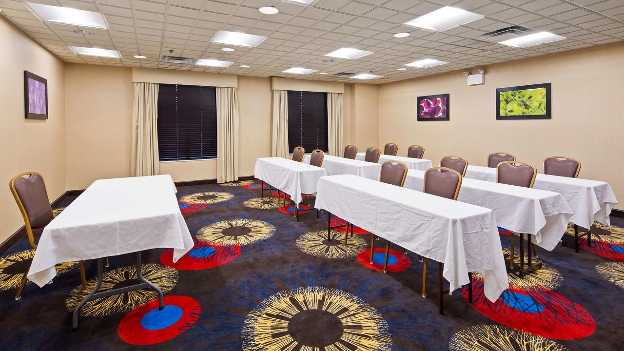 Best Western Regency Plaza Hotel - St. Paul East, Oakdale